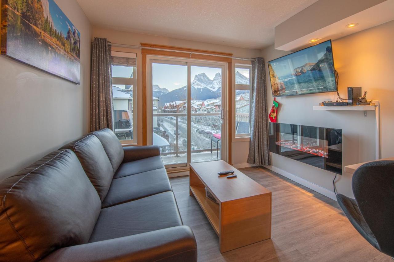 Mountain View 2 Bedroom Condo - Wt Top Floor-401 Canmore Extérieur photo